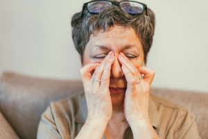 Senior Woman Feeling Unhealthy original 3106646